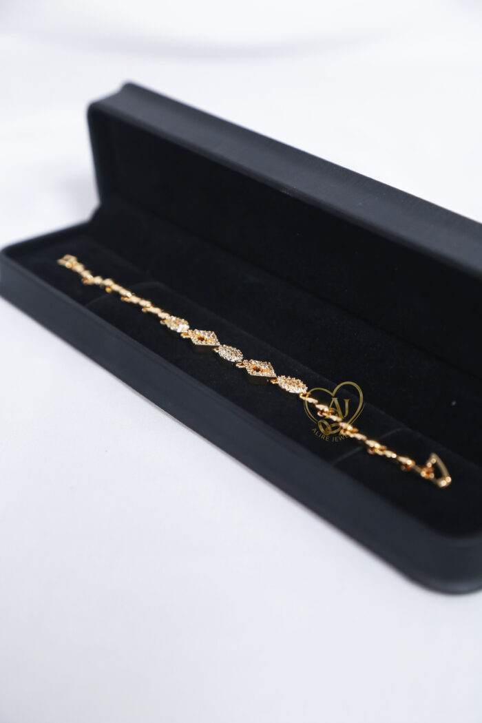Gold-Plated Diamond-Cut Zircon Bracelet - Image 2