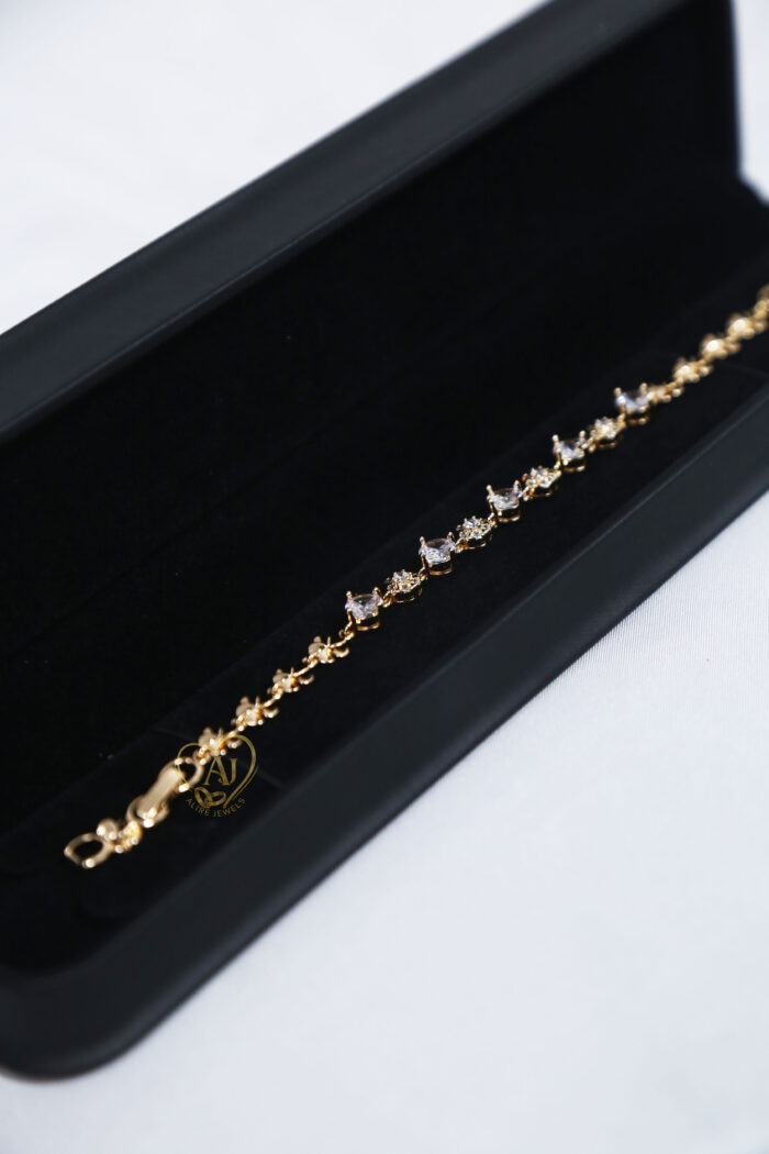 Gold-Plated Round & Teardrop Zircon Bracelet - Image 2