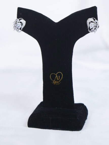 Silver zircon leaf stud earrings Round zircon leaf motif earrings Elegant daily wear zircon stud earrings