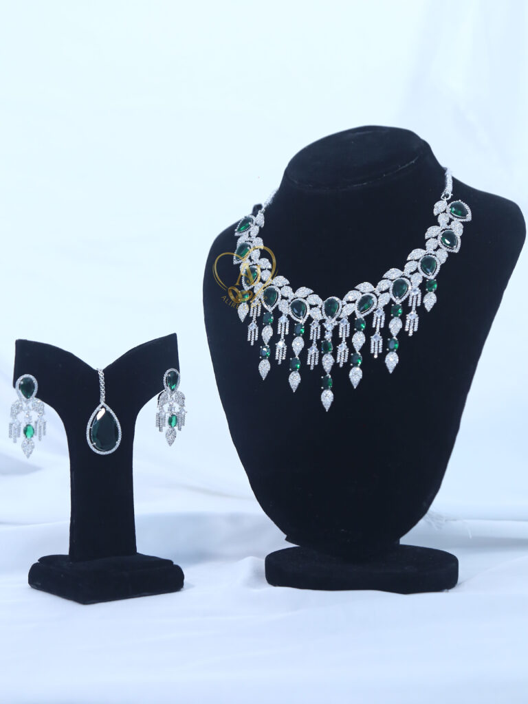 ALIRE JEWELS Emerald Green Stone Necklace Set with silver plated detailing and matching earrings
