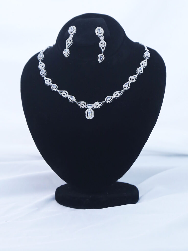 ALIRE JEWELS Classic White Crystal Necklace Set with silver plating and matching earrings